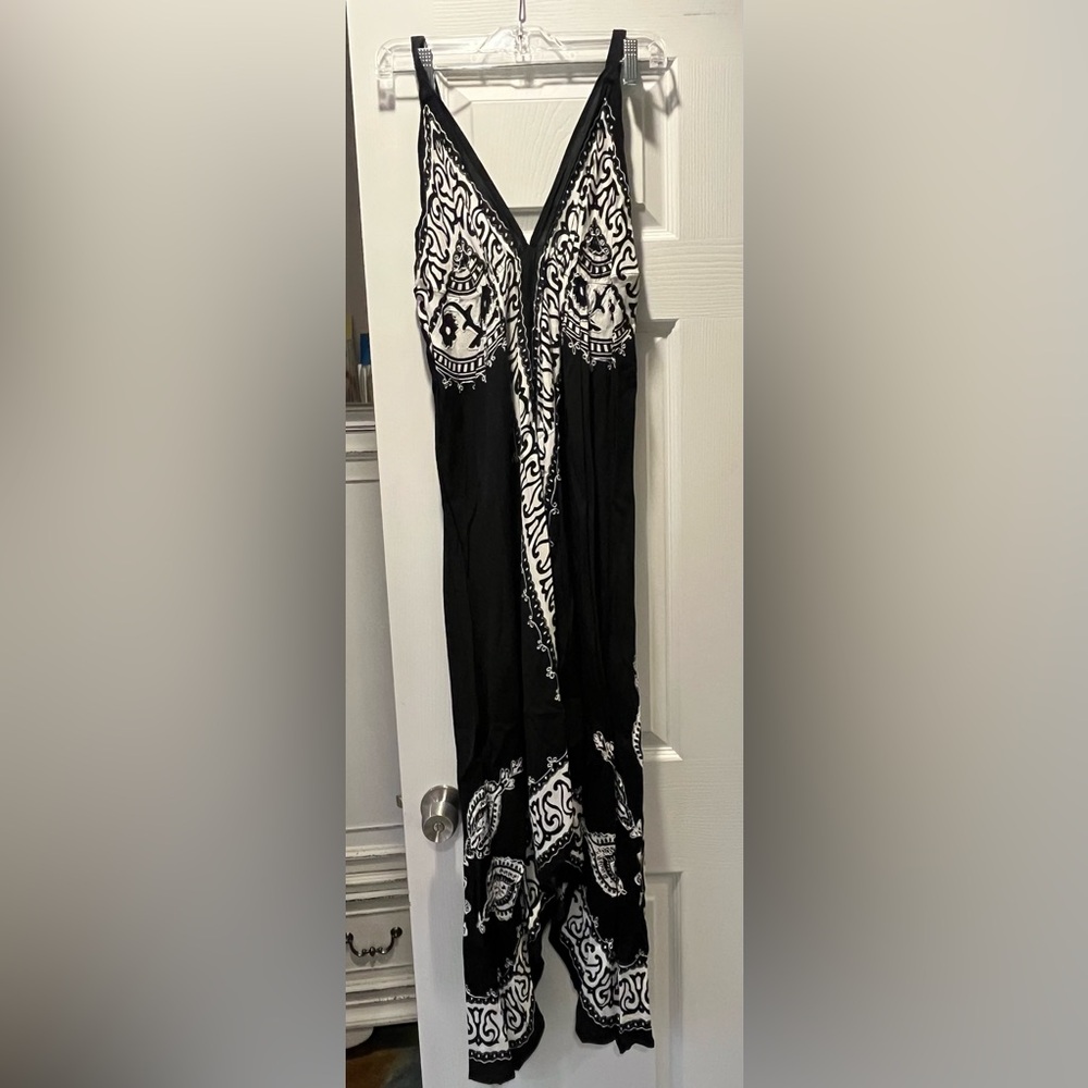Dress, black/white handkerchief style bottom